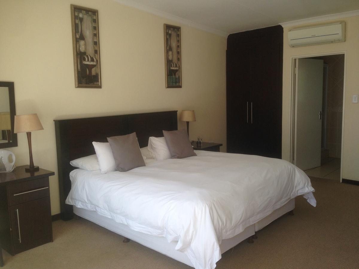The Lazy Grape Guest Lodge & Spa Benoni Εξωτερικό φωτογραφία