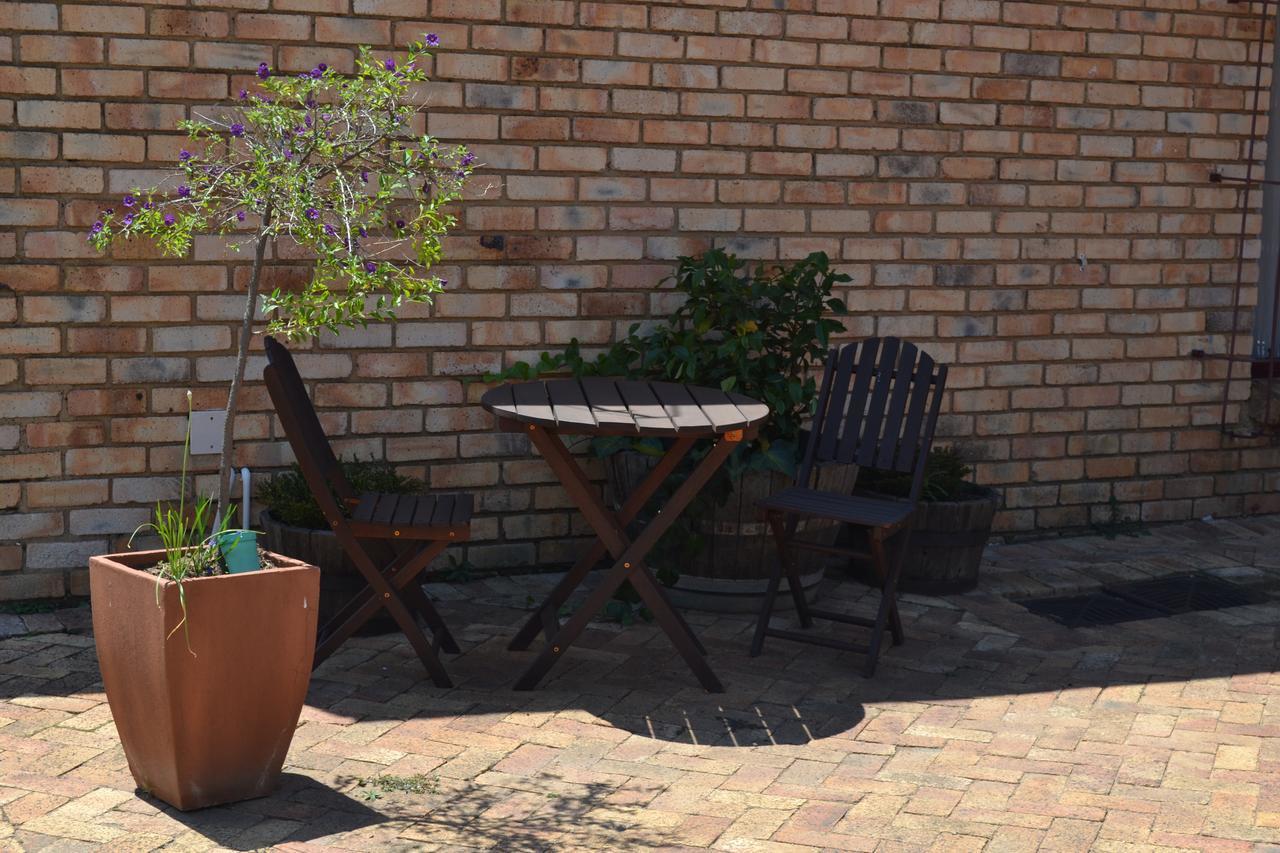 The Lazy Grape Guest Lodge & Spa Benoni Εξωτερικό φωτογραφία